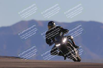 media/Nov-06-2023-Moto Forza (Mon) [[ce023d0744]]/3-Intermediate Group/Session 5 (Turn 9)/